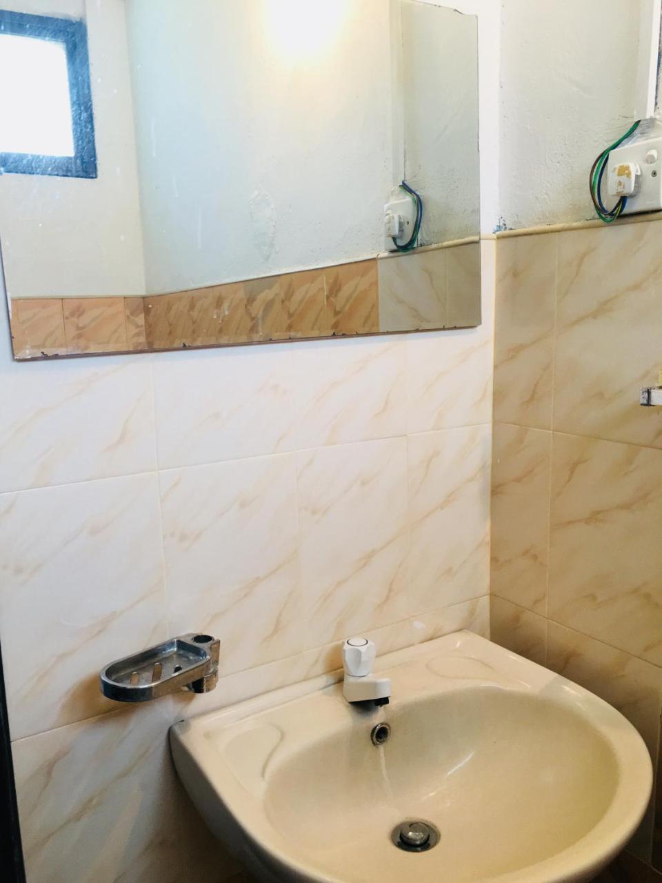 The Nilmini Lodge سيغيرِيا المظهر الخارجي الصورة